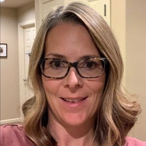 Meet your Posher, Amy